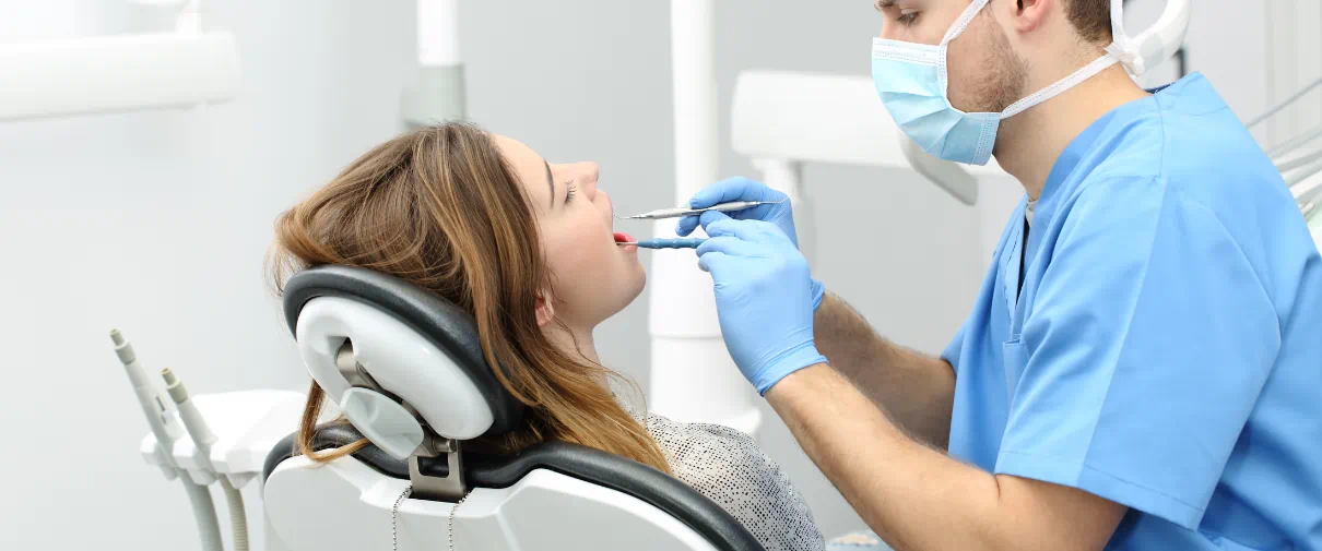 Cosmetic Dentistry – Teeth Whitening & Straightening